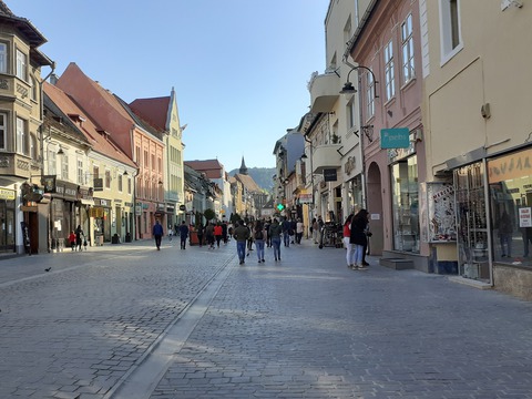 braovean-amendat-pentru-ca-nu-purta-masca-in-magazin