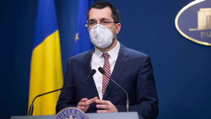 ministrul-sanatatiivlad-voiculescu-face-apel-la-populatie-sa-se-vaccineze
