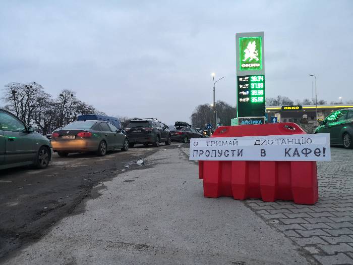 combustibilul-este-din-ce-in-ce-mai-greu-de-gasit-in-ucraina