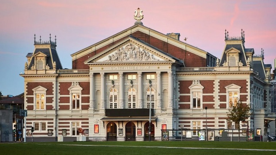 un-recviem-german-op-45-de-johannes-brahms-live-de-la-amsterdam