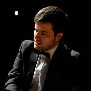 Pianistul Florian Mitrea, interpretul zilei de 27 iunie