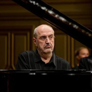 Pianistul Dan Grigore, Interpretul zilei de 6 august