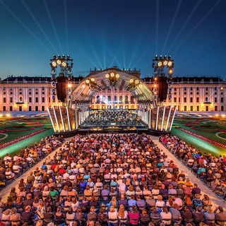 Summer Night Concert la Schnbrunn!