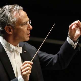 LIVE. Fabio Luisi dirijeaz Simfonia a IX-a de Beethoven