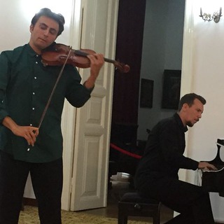 Violonistul Aaron Cavassi &#537;i pianistul Iulian Ochescu la Concerte RRM