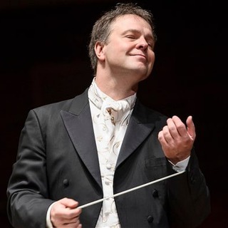 Sakari Oramo dirijeaz concertul de deschidere a stagiunii Orchestrei Simfonice BBC de la Barbican Hall din Londra, miercuri 5 octombrie 2022, ora 21.30