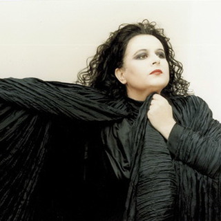 S-a stins din via&#539; soprana Mariana Nicolesco