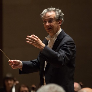 Live de la Torino: Mahler &#537;i Schoenberg sub bagheta lui Fabio Luisi