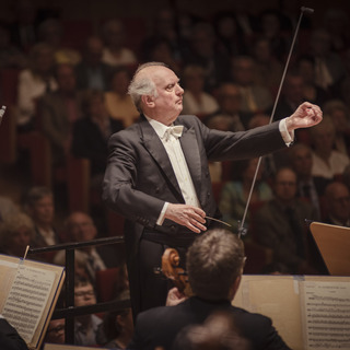 Felix Mendelssohn &#537;i Anton Bruckner cu Orchestra Filarmonicii din Berlin dirijat de Marek Janowski