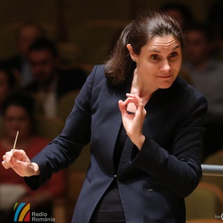 BBC Proms. Prezenț� feminin� la pupitrul Orchestrei Simfonice BBC din Scoția