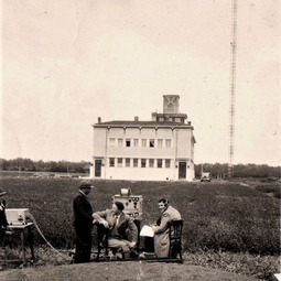 Transmisie din grădina postului Radio Bucuresti (1929)