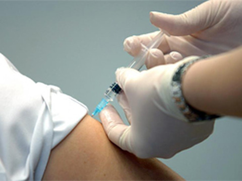 peste-15000-de-doze-de-vaccin-impotriva-virusului-covid-19-distribuite-in-judeul-braov
