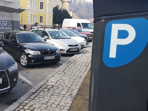 municipalitatea-vrea-rezilierea-contractului-cu-firma-care-gestioneaza-parcarile-publice