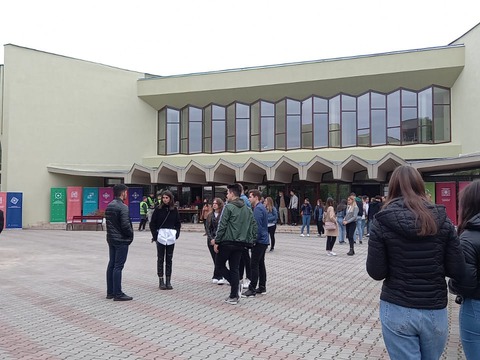 un-million-de-euro-pentru-studenii-de-la-transilvania-cu-iniiativa-in-cadrul-programului-fii-in-centru