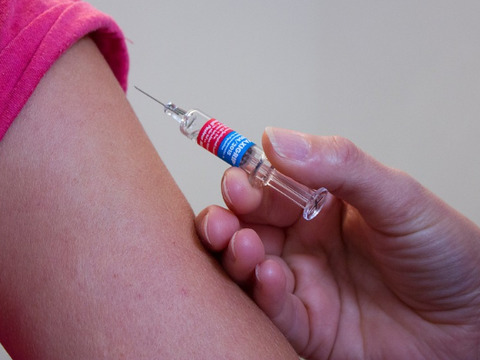 vaccinarea-anti-covid-a-copiilor-intre-5-i-11-ani-unii-sigur-alii-mai-discuta
