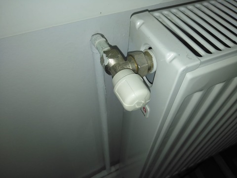robinetul-cu-cap-termostatat-recomandat-pentru-reducerea-consumului-de-gaz