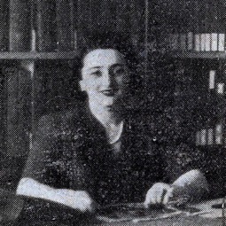  Sanda Rogalski, secretara Discotecii Radioului (1943)