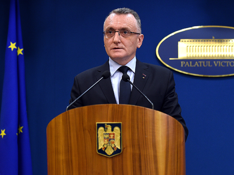 in-cazul-unui-eventual-val-4-procesul-de-invatamant-se-va-derula-normal-cu-respectarea-regulilor-sanitare-spune-ministrul-educaiei