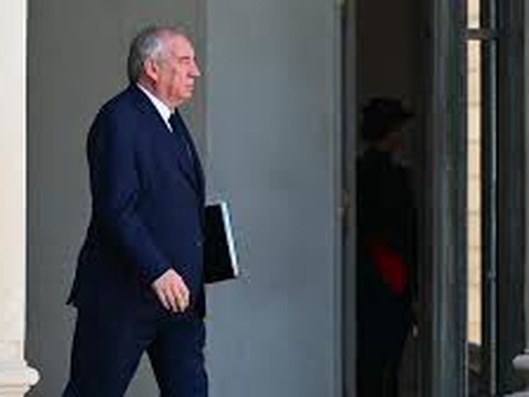 franzosisches-parlament-entzieht-premier-bayrou-das-vertrauen-macron-ernennt-neuen-regierungschef-in-nachsten-tagen