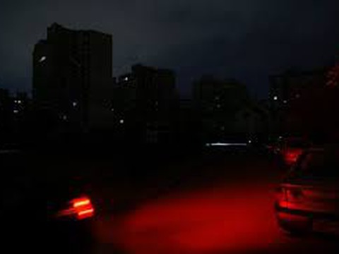 stromausfall-in-charkiw-nach-russischen-bomben-angriffen