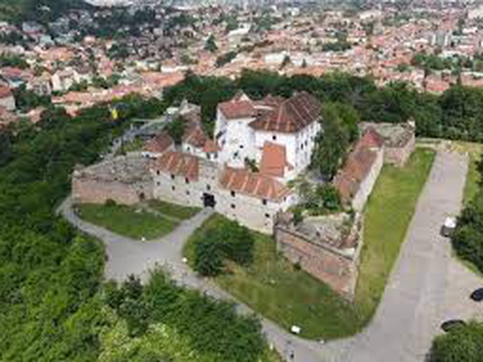 dach-der-schlossberger-zitadelle-wird-saniert