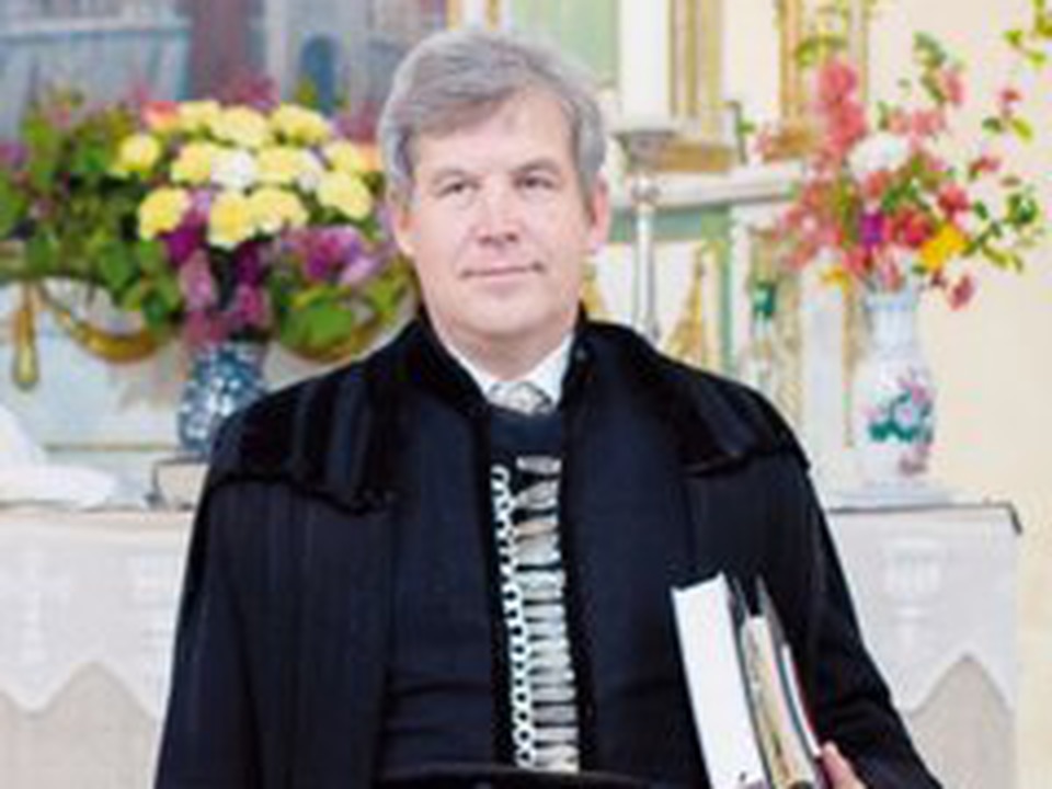 radio-andacht-mit-dr-johannes-klein-evangelischer-pfarrer-in-fogarasch