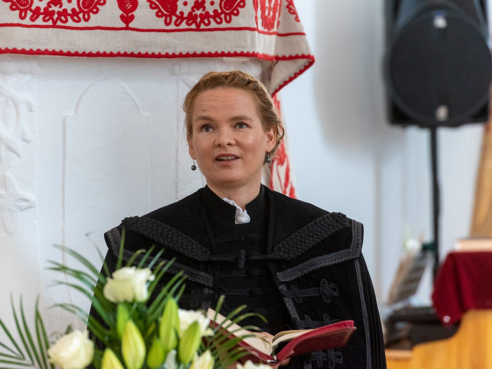 radio-andacht-mit-lukacs-lorincz-csilla-reformierte-pfarrerin-in-neumarkt