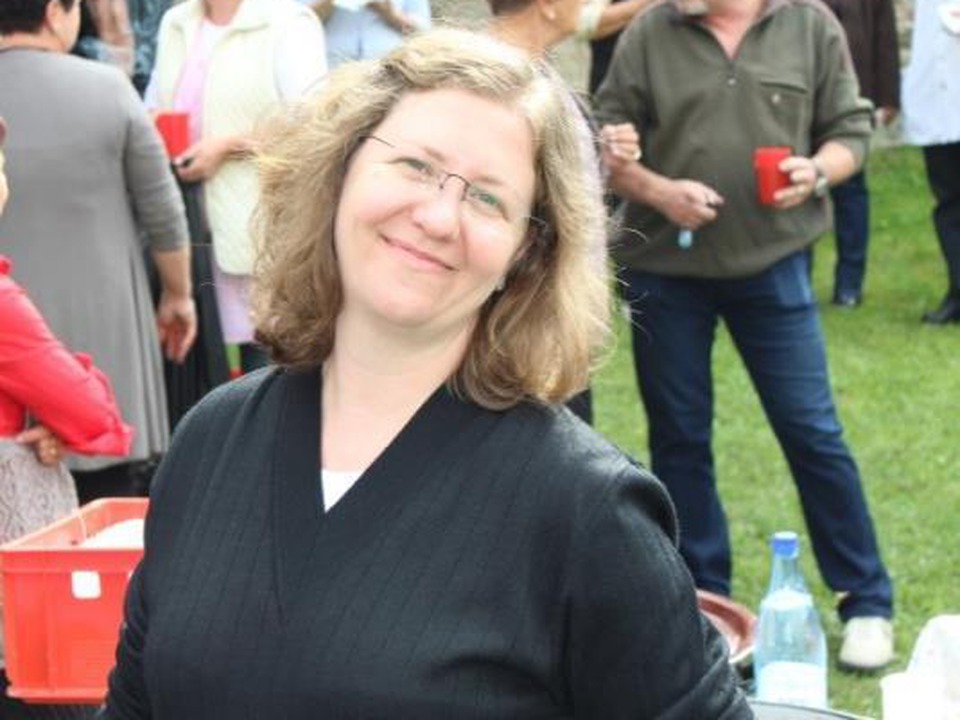 radio-andacht-mit-bettina-kenst-evangelische-pfarrerin-in-agnetheln