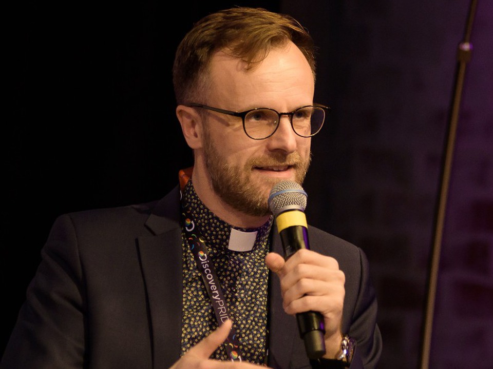 radio-andacht-mit-lars-muller-marienburg-deutsch-osterreichischer-evangelisch-luth-geistlicher-u-superintend-der-diozese-niederosterreich-2023-urlaubsseelsorger-in-wolkendorf