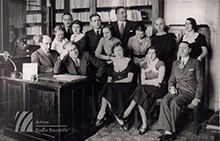  &#8222;Oameni la Radio. 1928-1938&#8221;  Invitată: d-na dr. Monica Stoica, realizator de emisiuni RRI, profesor asociat al Universităţii din Bucureşti