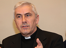 &#8222;Lumea noastr prin oglinzile sufletului&#8221;   Invitat : printele-profesor Wilhelm Danc, membru corespondent al Academiei Romne