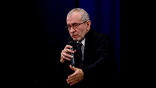 „La cumpăna apelor. Intelectualii și societatea”, partea I. Invitat : prof. dr. Paul Dragoș Aligică – Universitatea din București, membru corespondent al Academiei Române „La cumpăna apelor. Intelectualii și societatea”, partea I. Invitat : prof. dr. Paul Dragoș Aligică – Universitatea din București, membru corespondent al Academiei Române