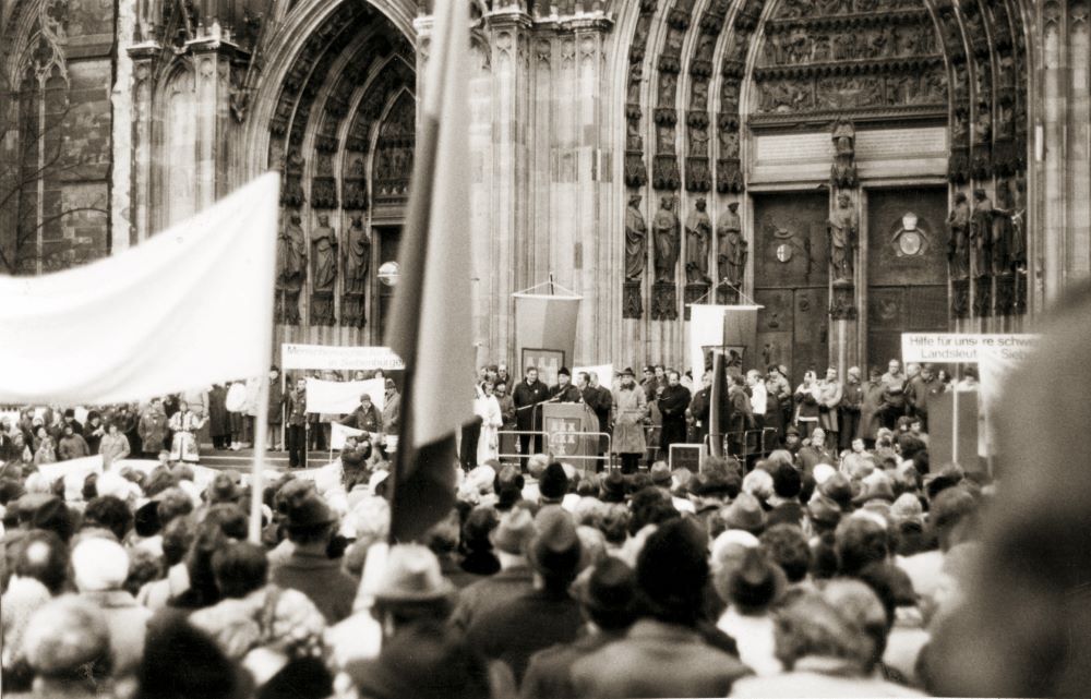 75 Jahre Siebenbürgische Zeitung 75 Jahre Siebenbürgische Zeitung